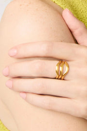 WAVE RING- GLD