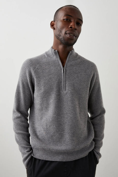 STARK 1/4 ZIP SWEATER