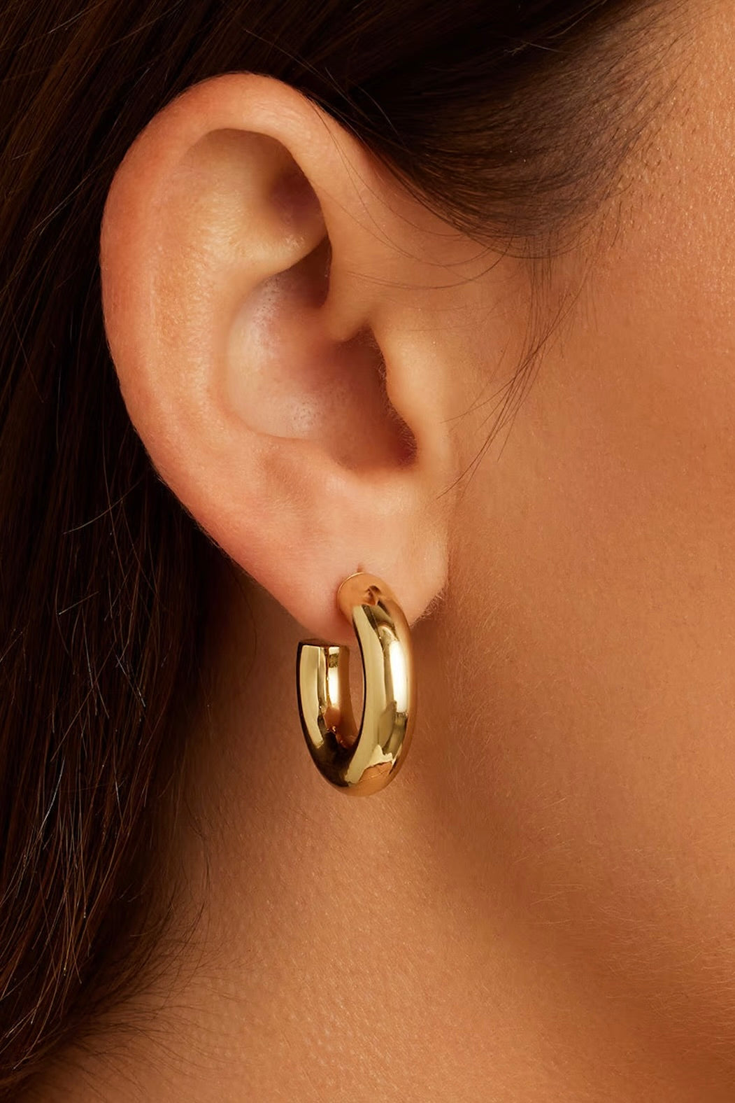 LOU STATEMENT SMALL HOOPS- GLD