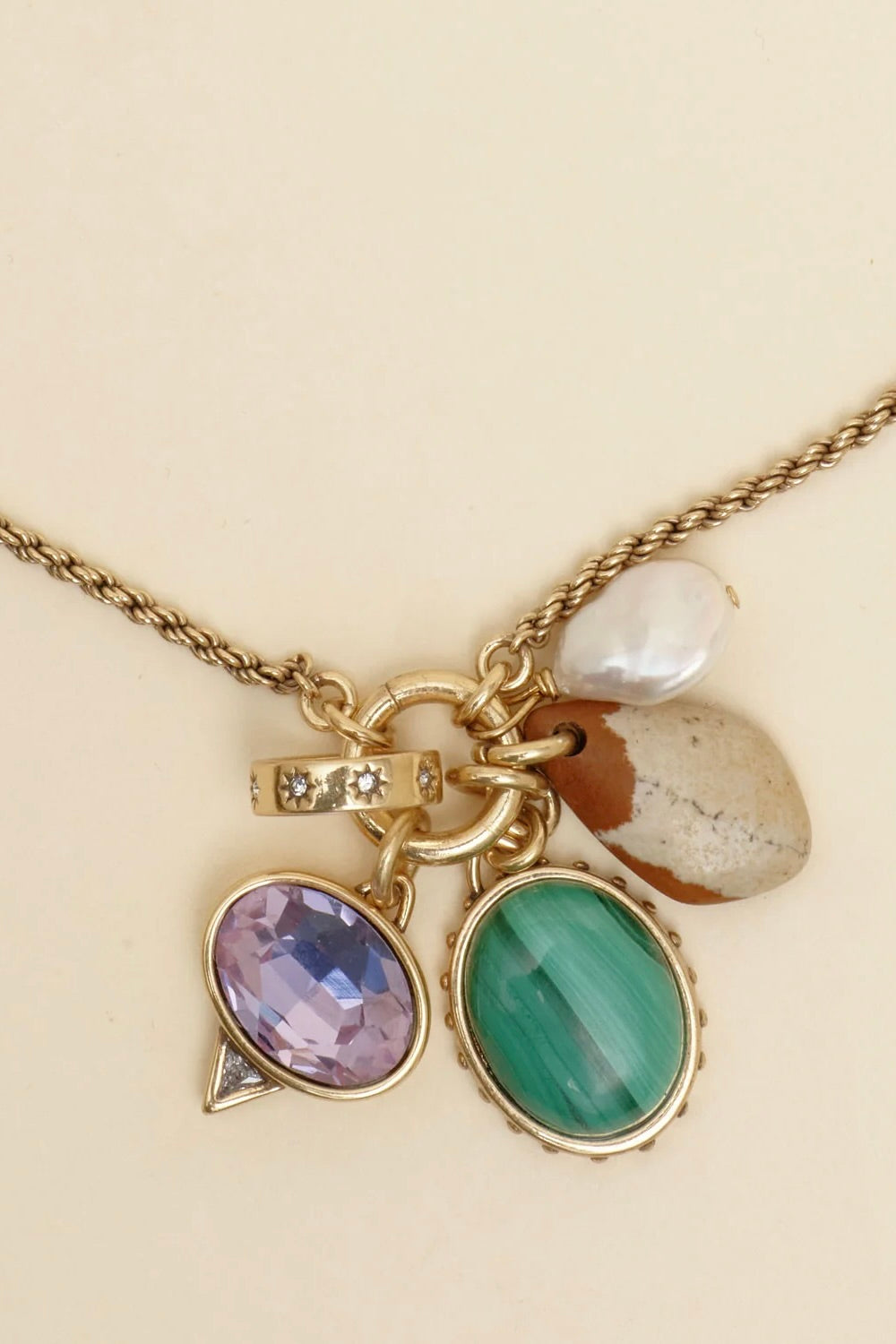 LEONARD CHARM NECKLACE- MULTI