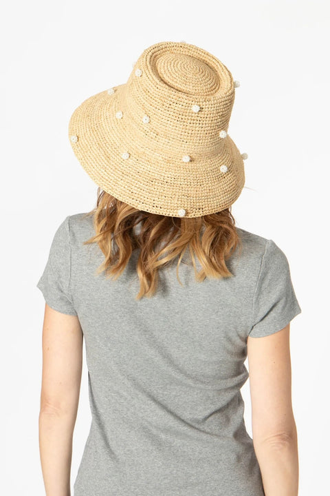 RAFFIA BELL HAT W/PEARLS