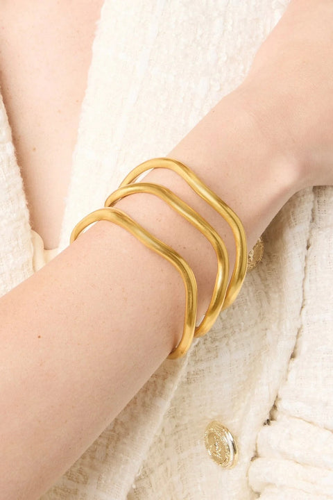 WAVE BANGLE SM- GLD