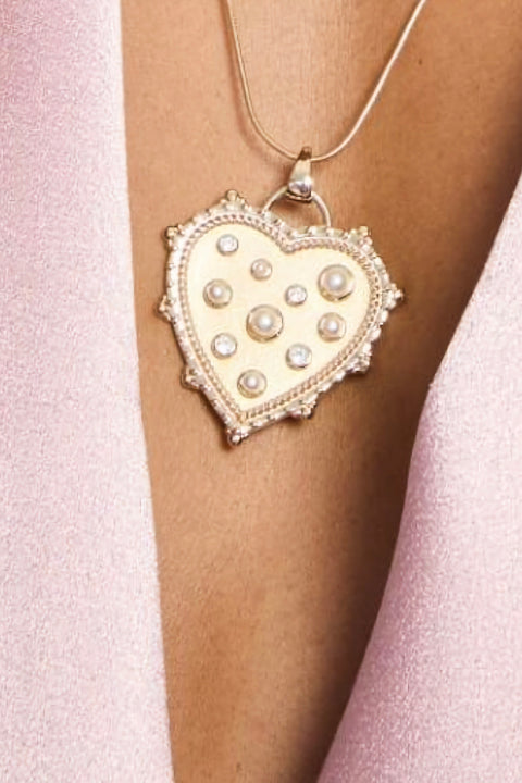 LOVE IN THE AIR HEART PENDANT- CLASSIC ROLO CHAIN